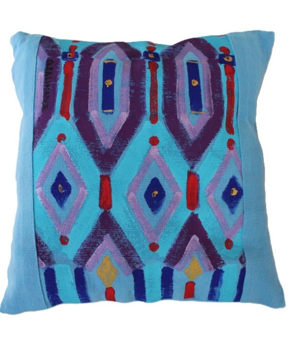 DC06080001 INDOOR CUSHION measures 40*40 cm