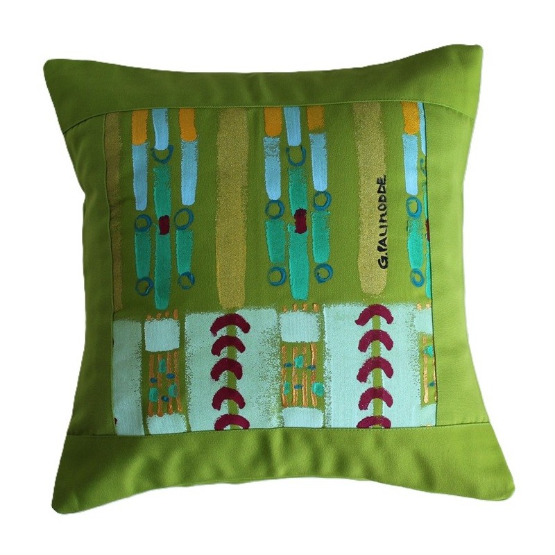 DC06110060 OUTDOOR CUSHION measures 40*40 cm