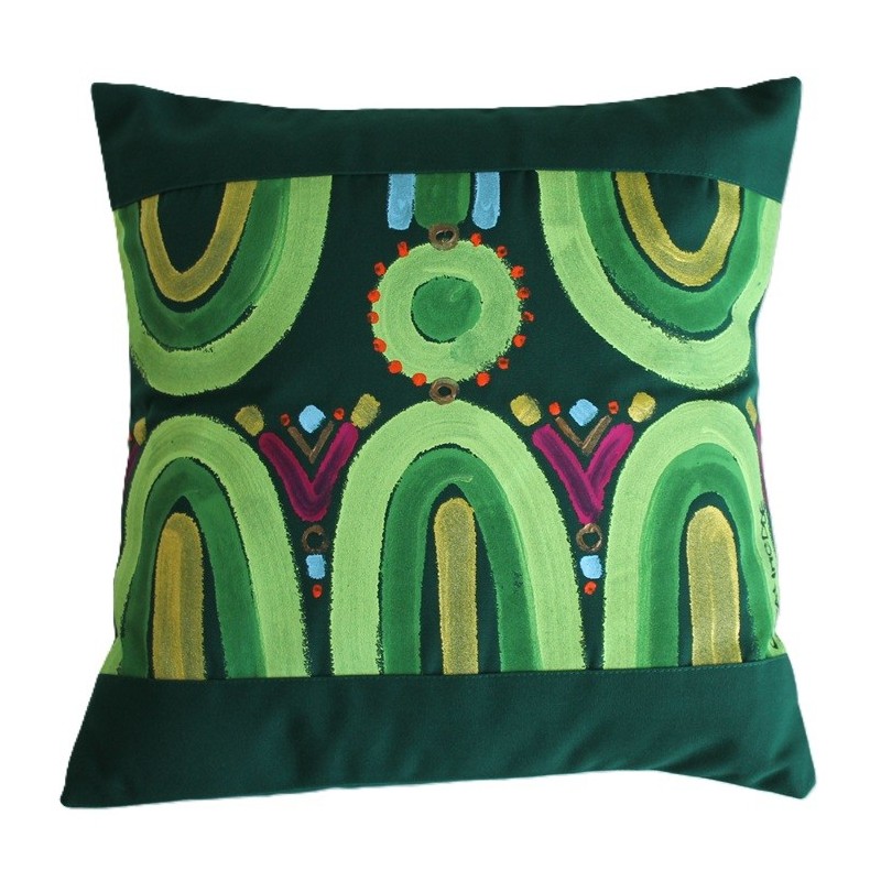 DC06112020 OUTDOOR CUSHION measures 40*40 cm