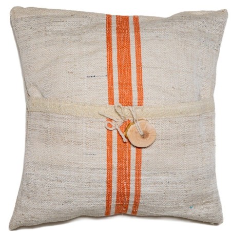 PC06000001 INDOOR CUSHION measures 50*50 cm