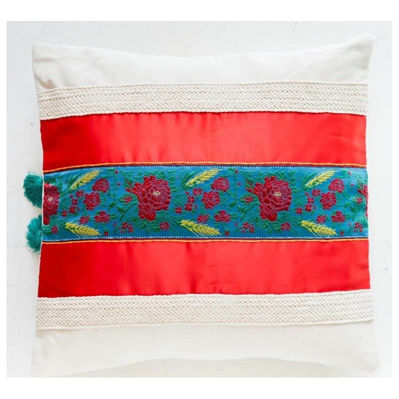TC06000030 CUSHION 40*40 cm