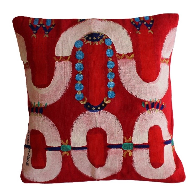 DC06000020 INDOOR CUSHION measures 40*40 cm